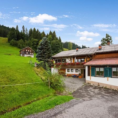 Vintage Holiday Home In Vorarlberg Near Ski Area Schwarzenberg Exterior photo