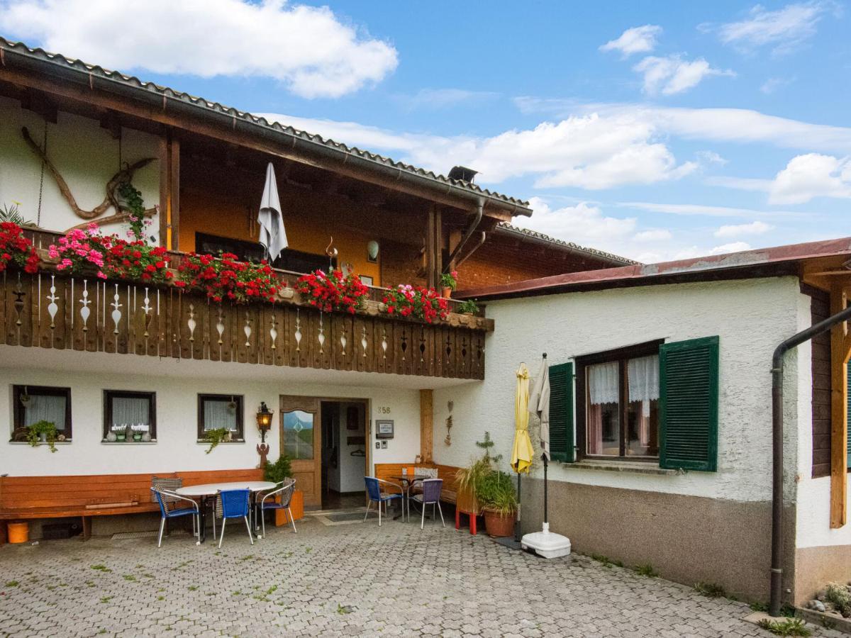 Vintage Holiday Home In Vorarlberg Near Ski Area Schwarzenberg Exterior photo