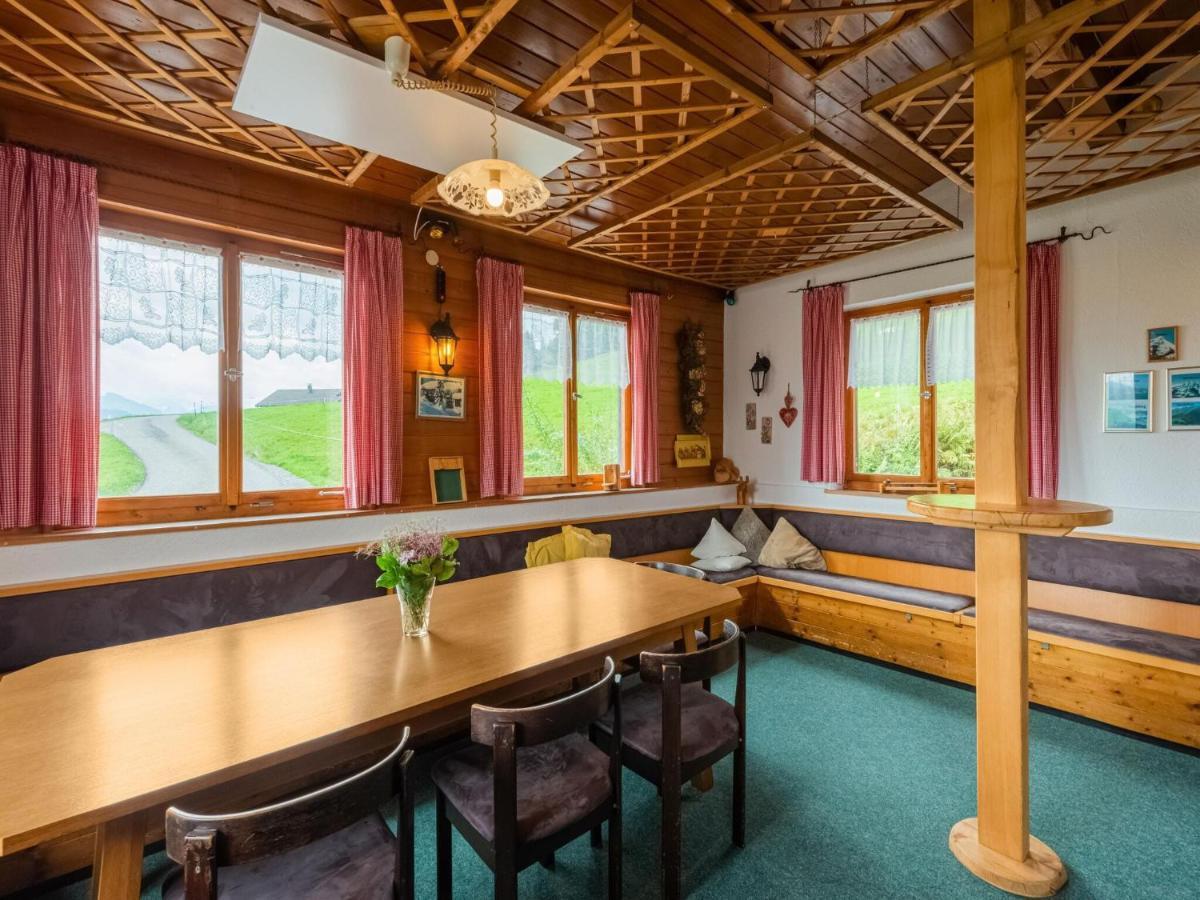 Vintage Holiday Home In Vorarlberg Near Ski Area Schwarzenberg Exterior photo