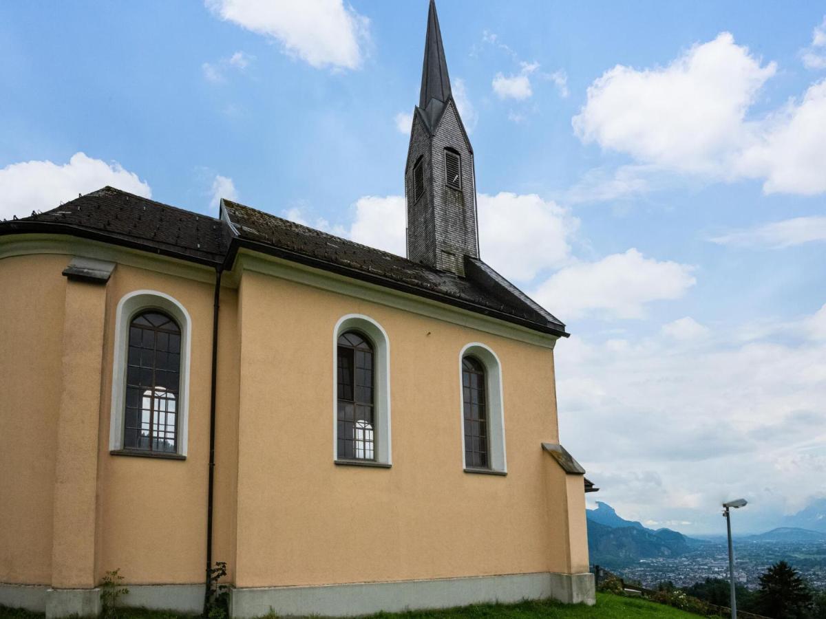 Vintage Holiday Home In Vorarlberg Near Ski Area Schwarzenberg Exterior photo